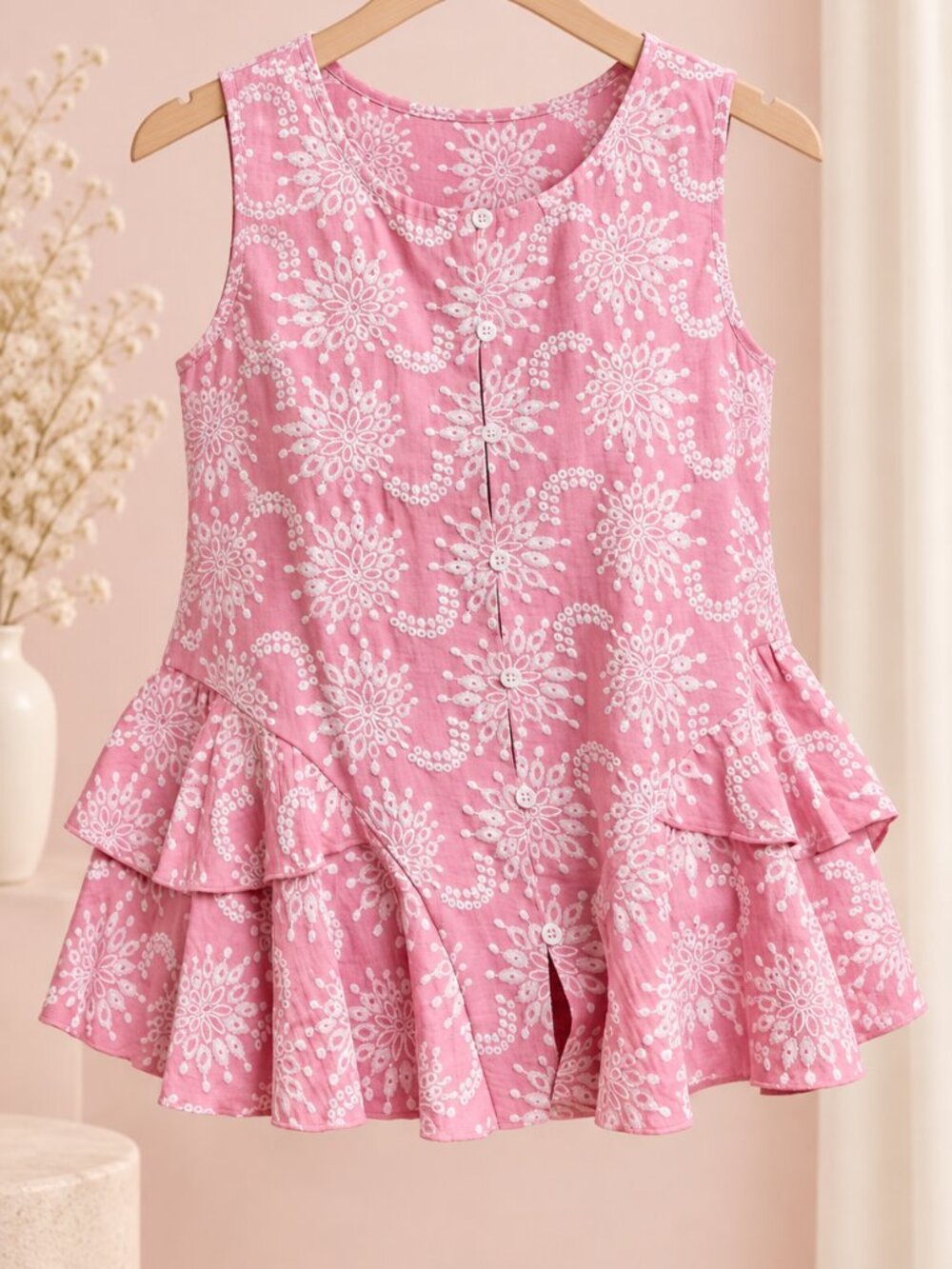BIBI Embroidered Floral Sleeveless Top Front Buttoned Size XL NWOT